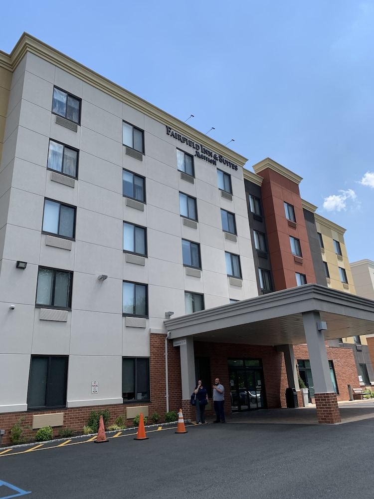 Fairfield Inn & Suites By Marriott New York Staten Island Экстерьер фото